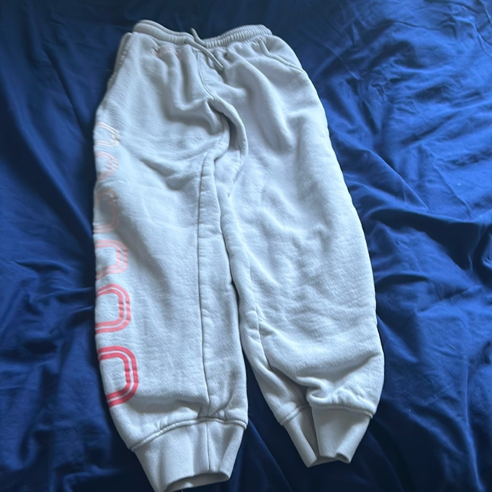 Overtime sweatpants